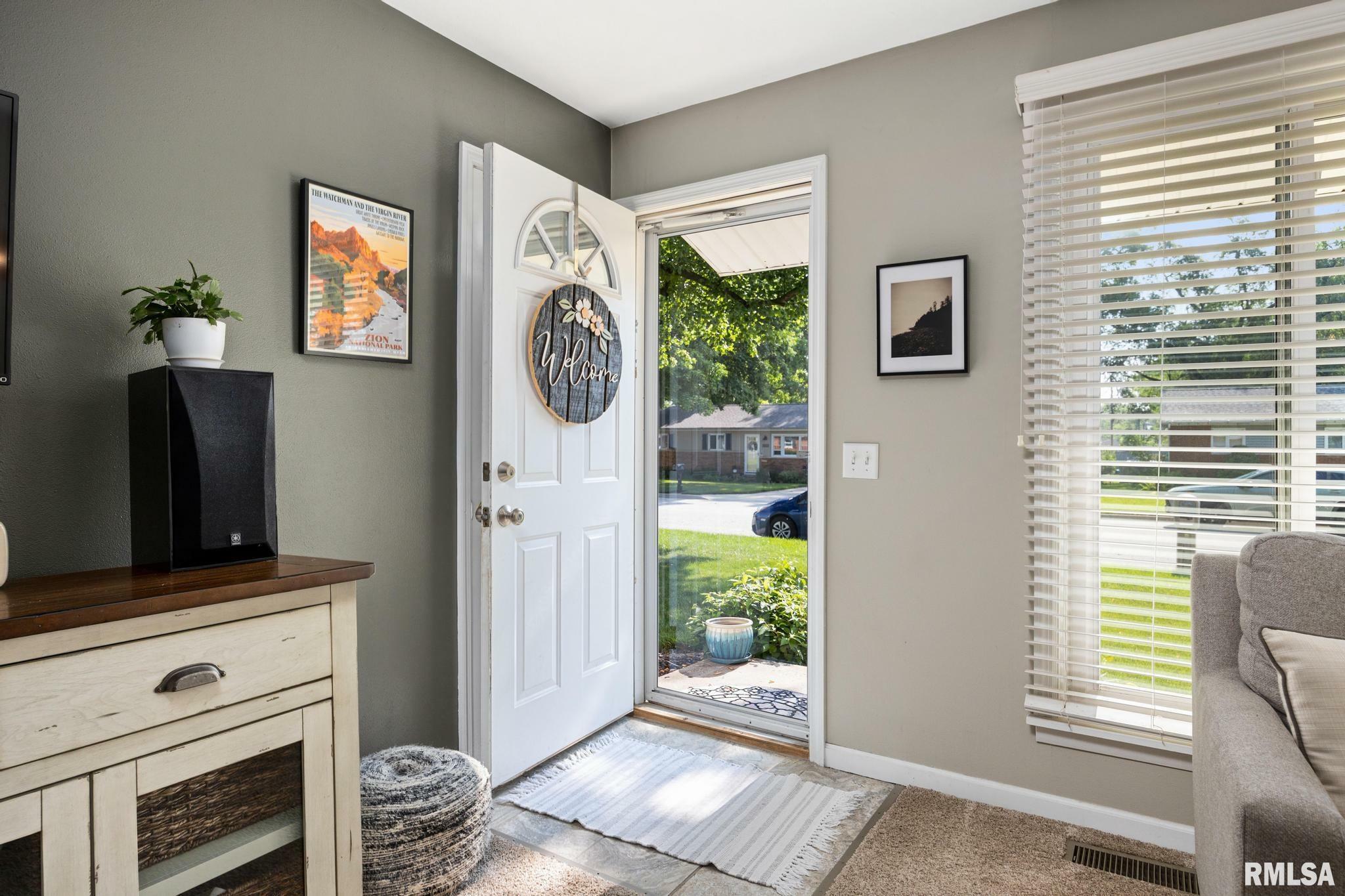 Property Photo: 317 Circle Drive IL 61550