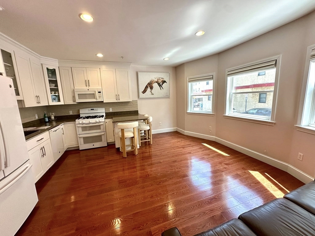 Property Photo: 106 Walnut Street 2 MA 02145