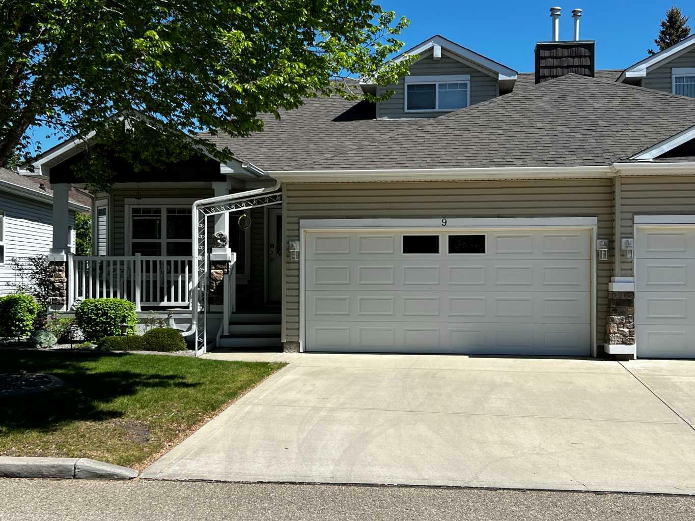 Property Photo: 9 Jessup Avenue AB T4P 3X1