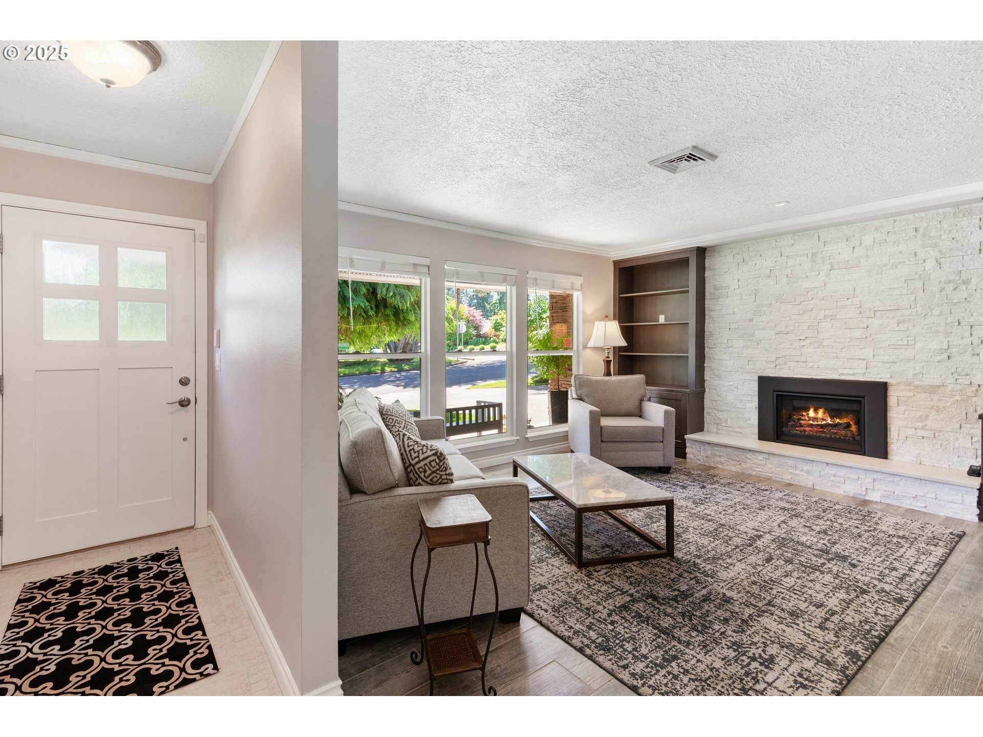 Property Photo:  11100 NE 5th Ave  WA 98685 