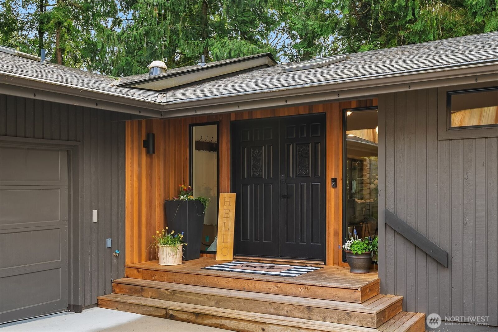 Property Photo:  20615 NE 2nd Street  WA 98074 