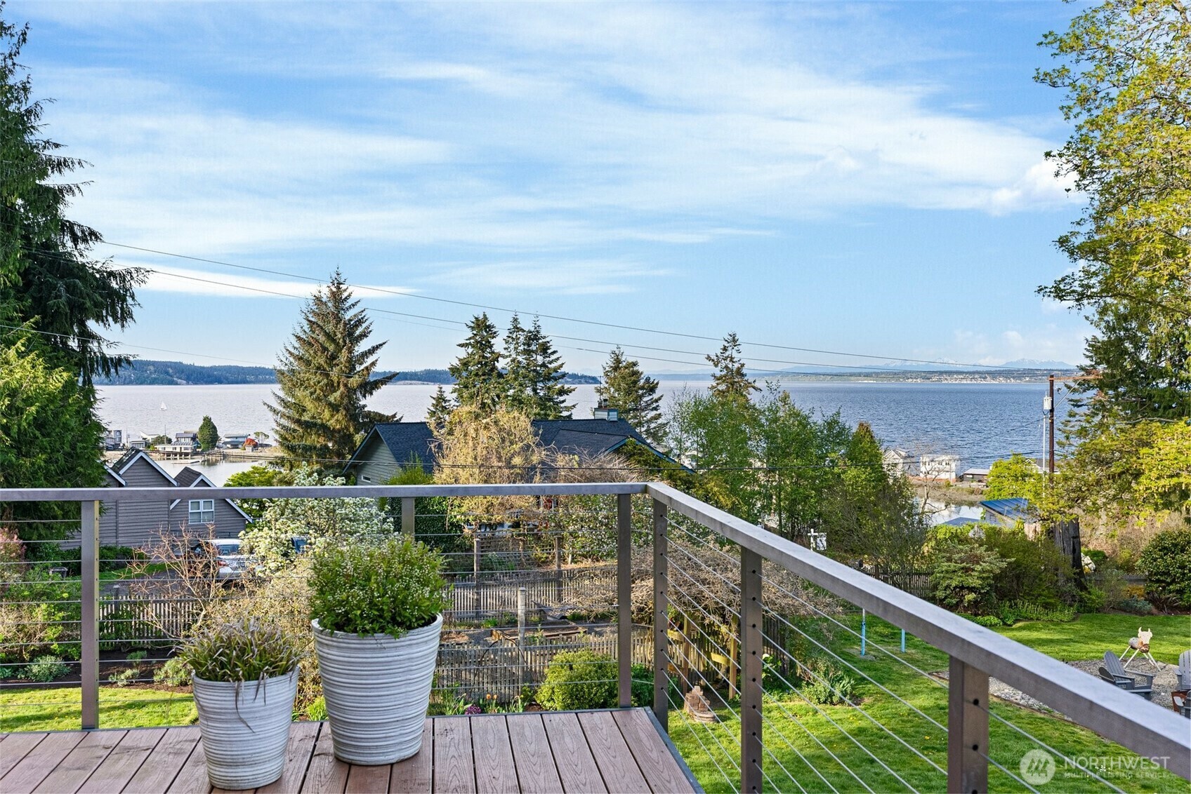 10301 NE Lafayette Avenue  Bainbridge Island WA 98110 photo