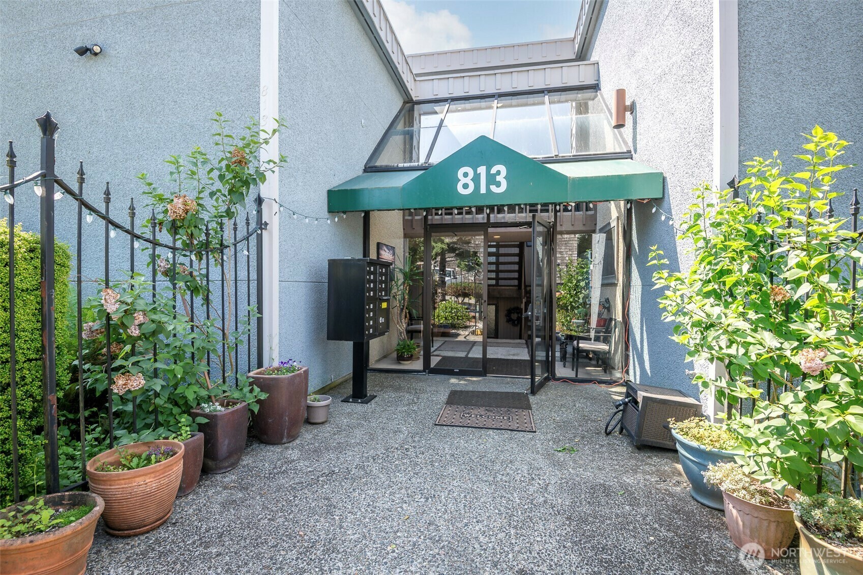 Property Photo: 813 S 227th Place 5 WA 98198