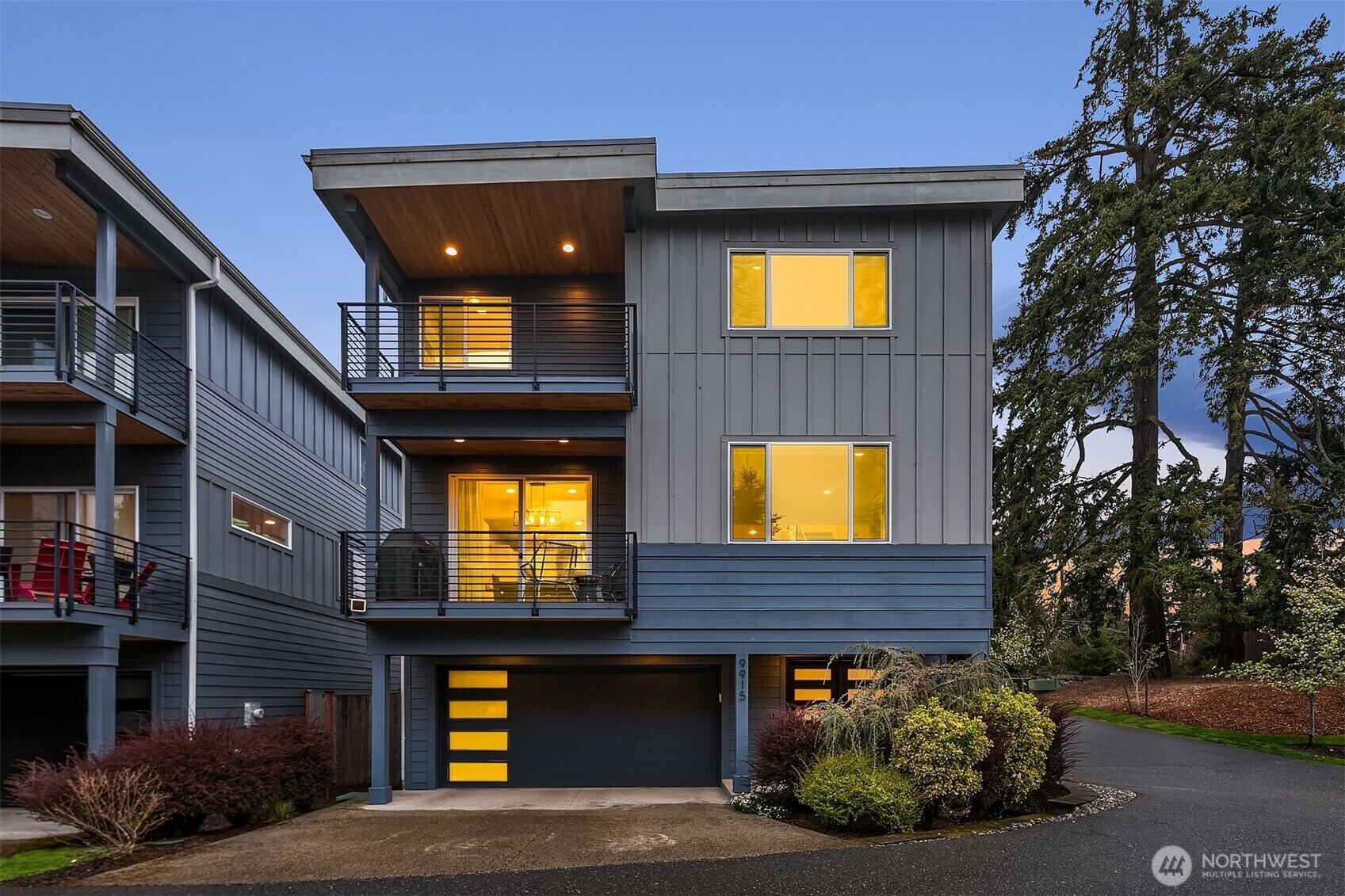 Property Photo: 9915 123rd Lane NE WA 98033