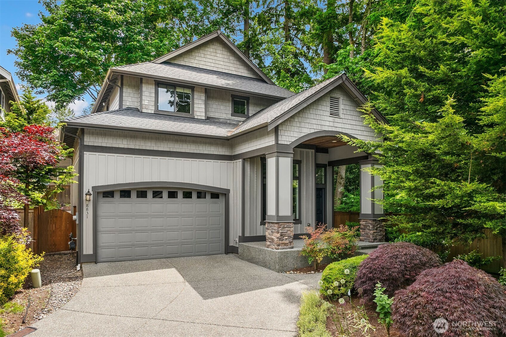 Property Photo: 8831 NE 148th Place WA 98028