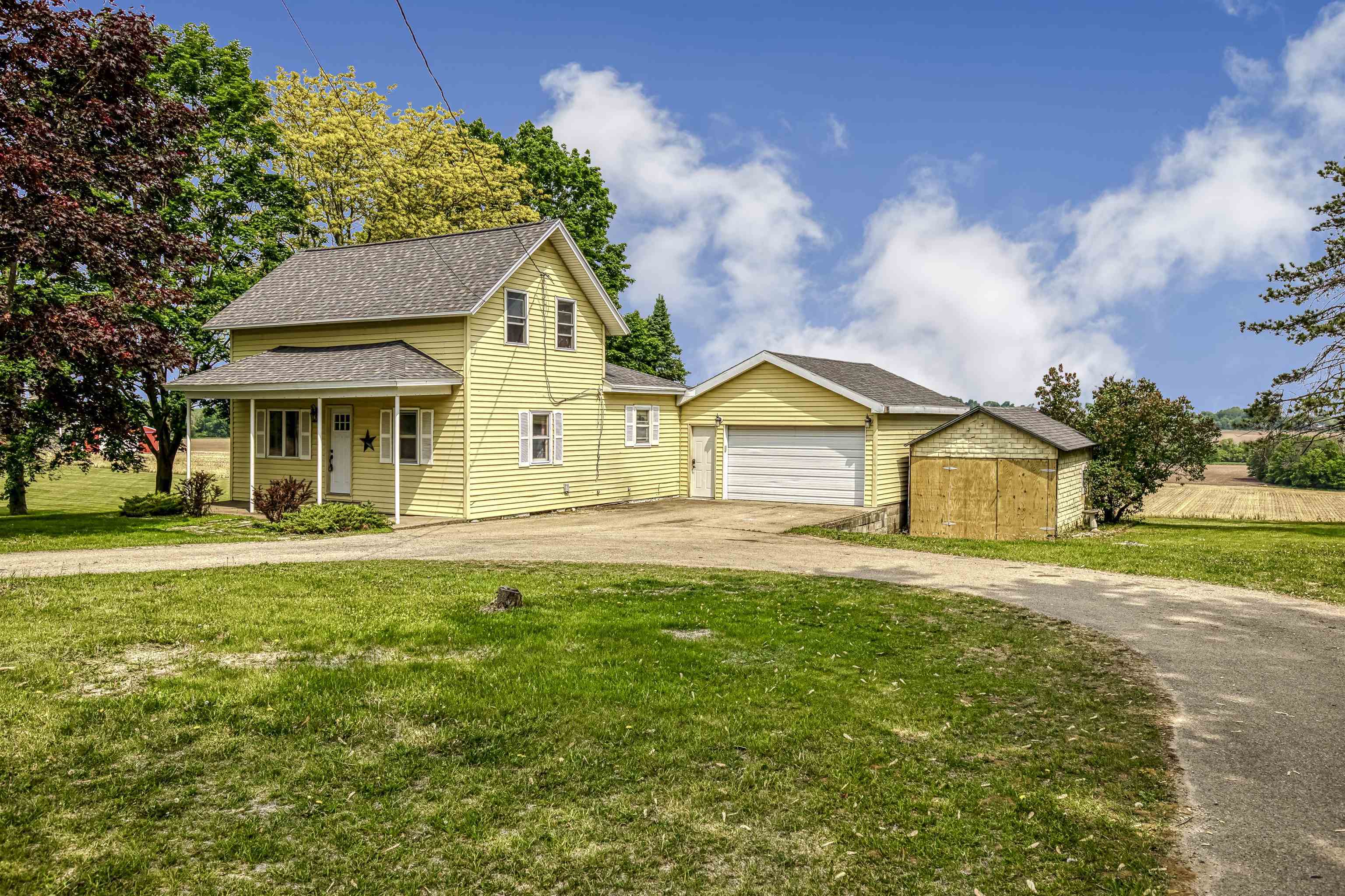 N3438 State Rd 76  Hortonville WI 54944 photo