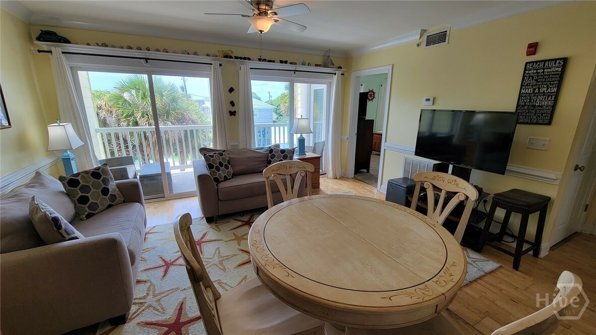 Property Photo:  18 Silver Avenue 4  GA 31328 