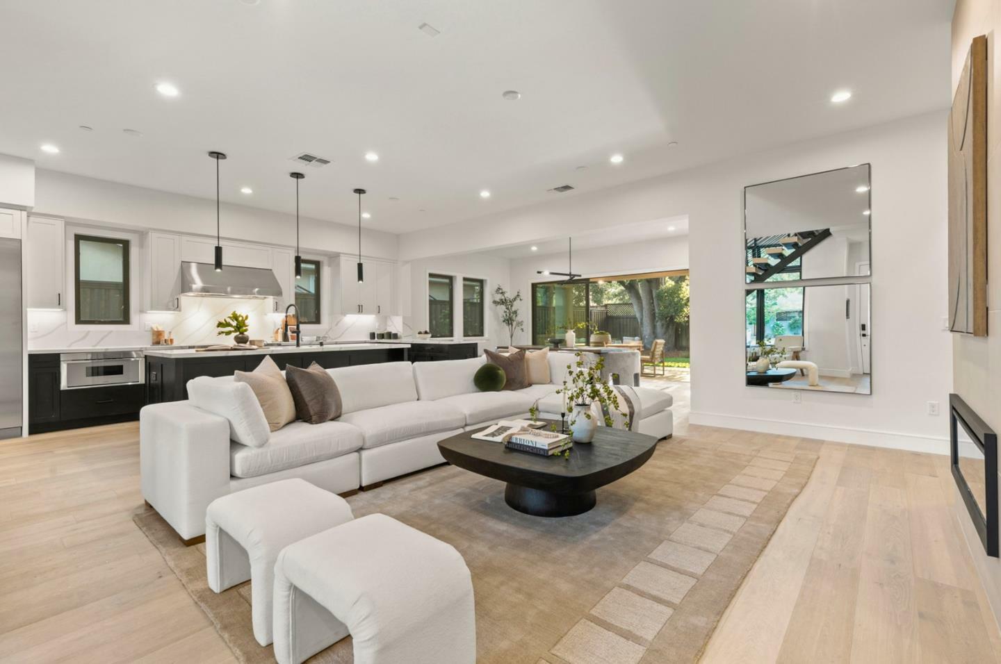 Property Photo: 1060 Karen Way CA 94040
