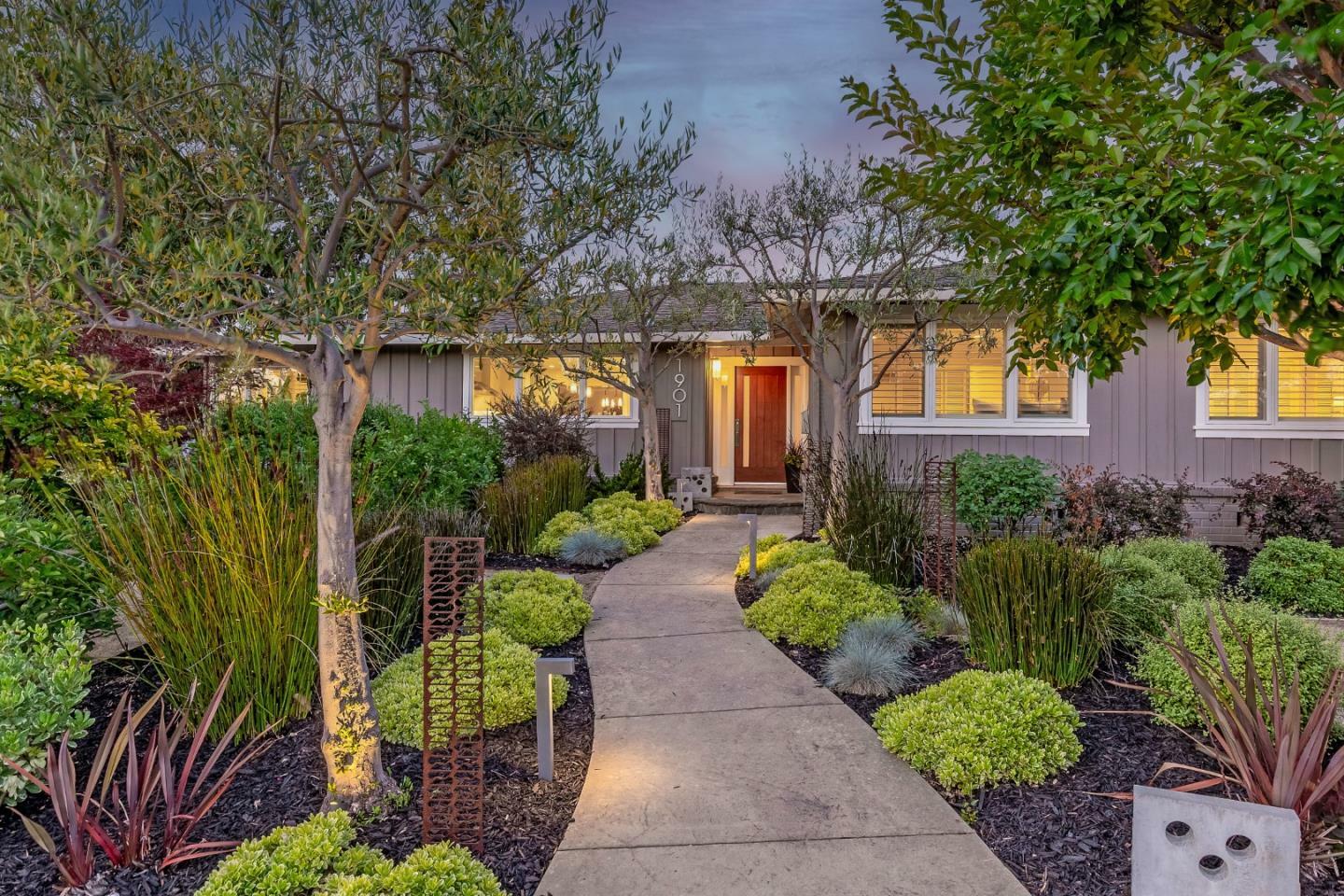 Property Photo: 1901 Golden Way CA 94040