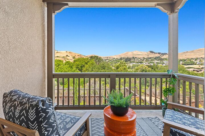 6597 Deerfield Drive  Vallejo CA 94591 photo