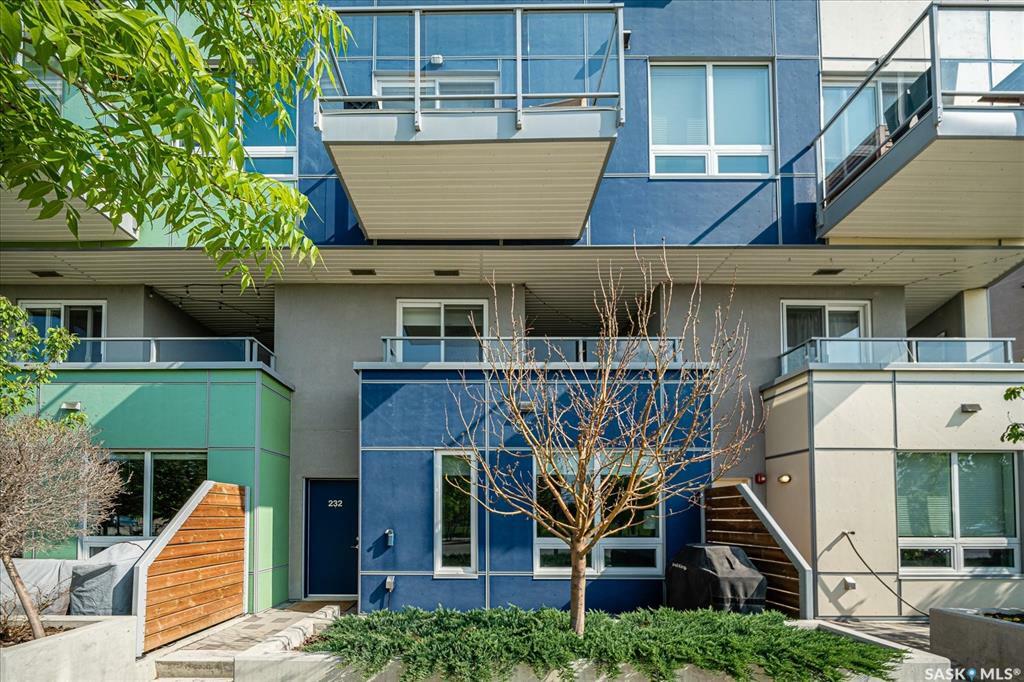 232 Sonnenschein Way  Saskatoon SK S7M 5N7 photo