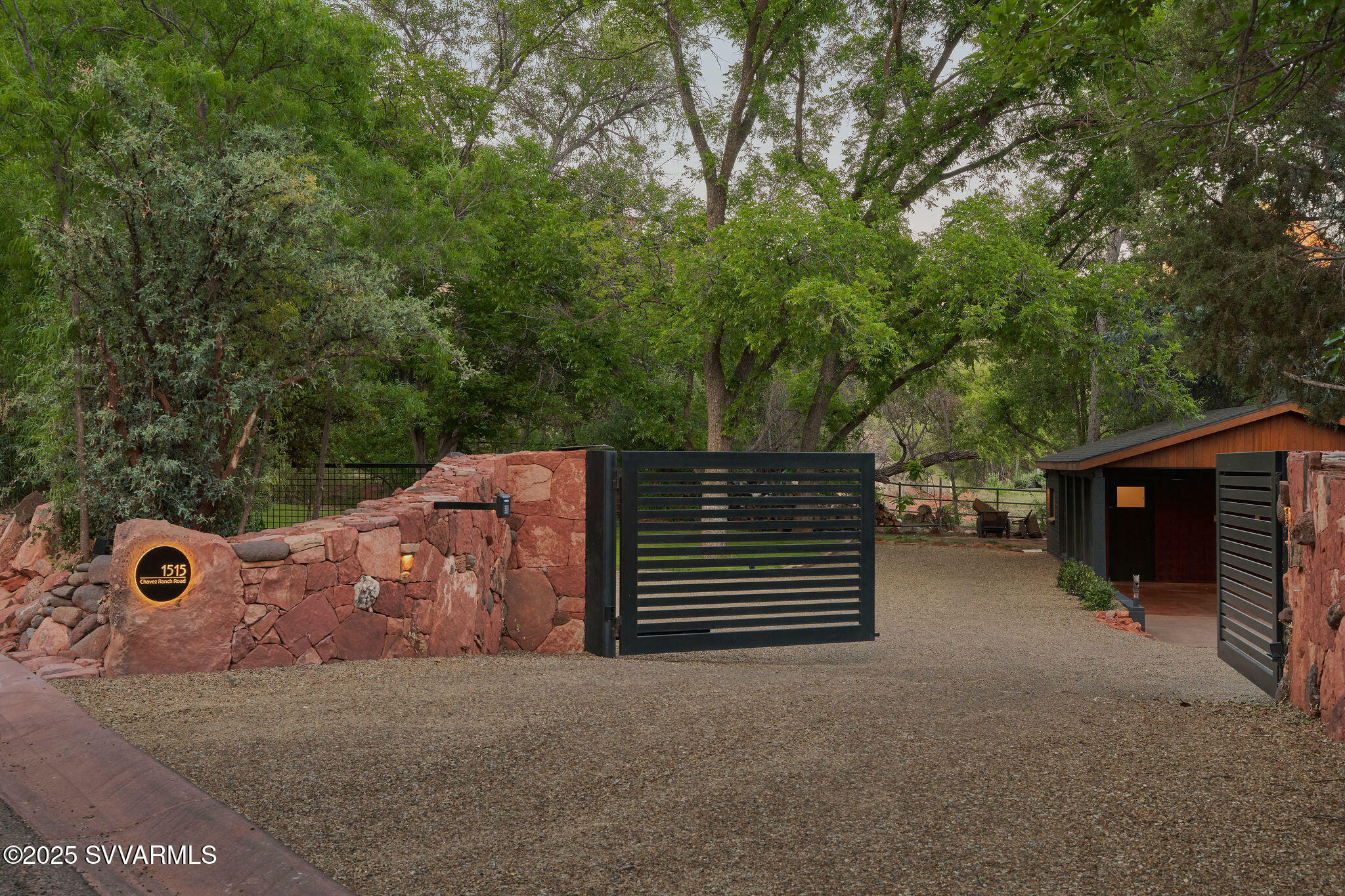 Property Photo: 1515 Chavez Ranch Rd AZ 86336