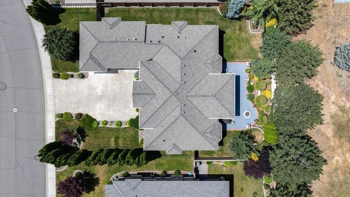 Property Photo:  4222 W 32nd Ave  WA 99337 