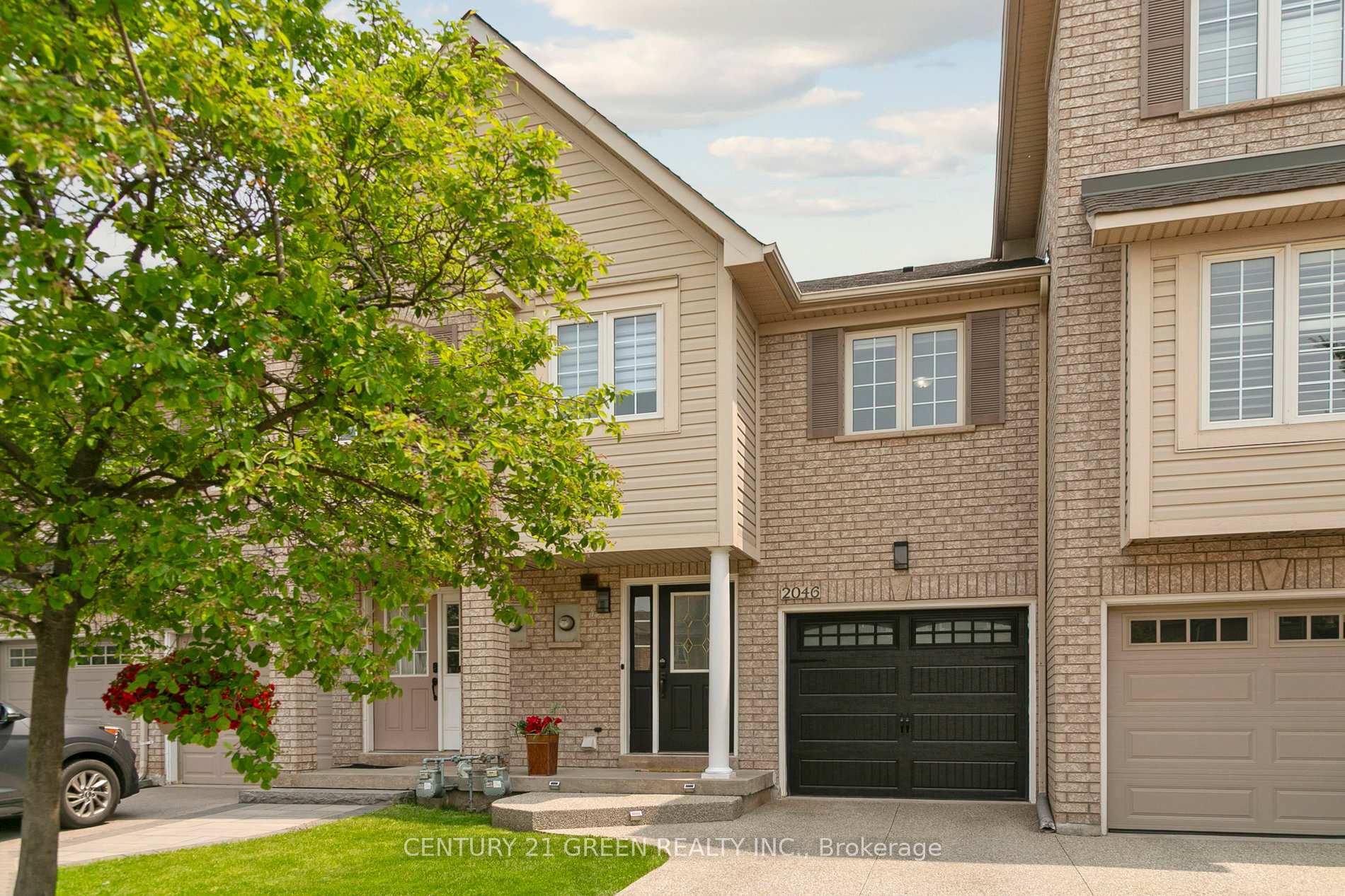 Property Photo: 2046 Glenhampton Road ON L6M 3T9