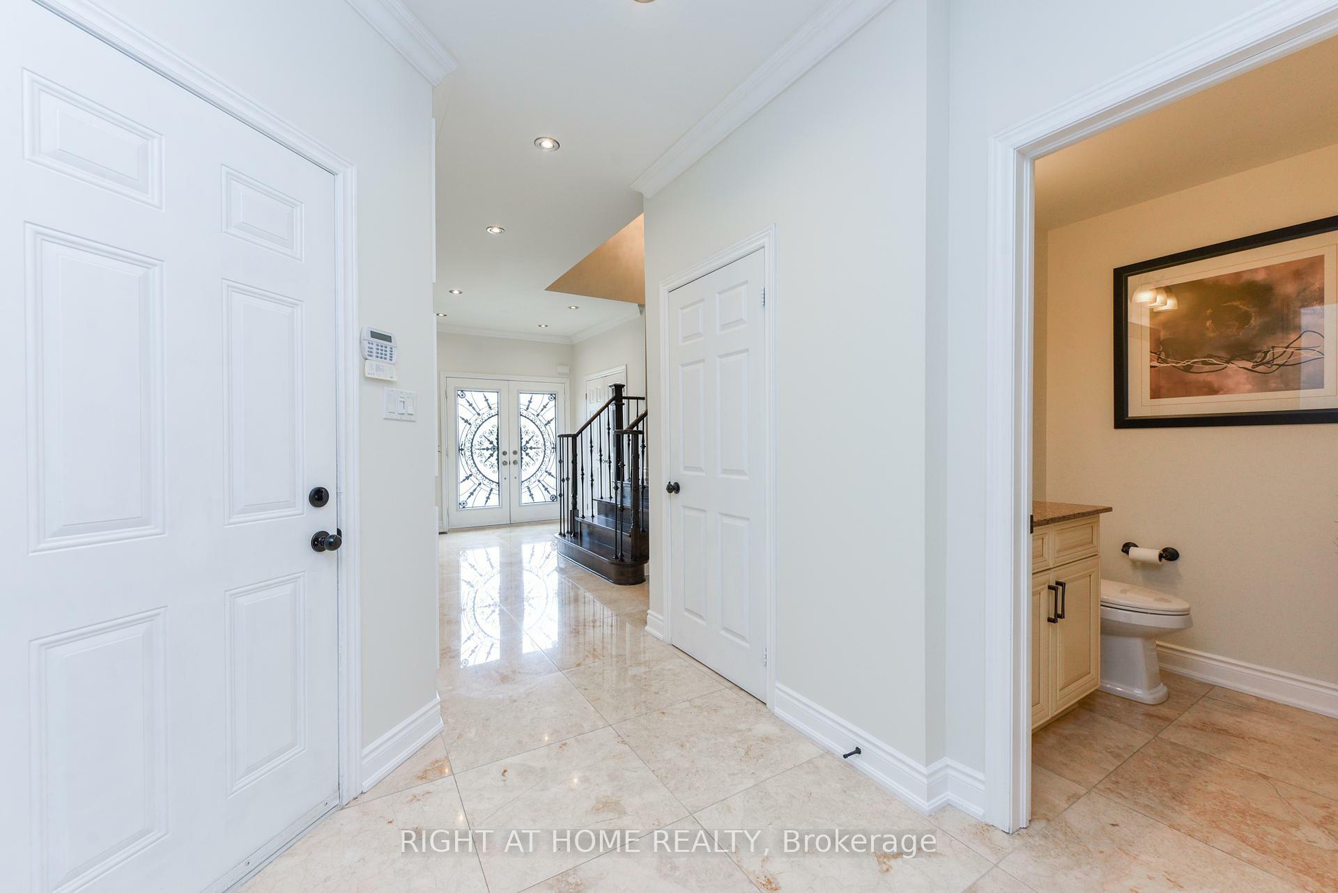 Property Photo: 7148 Wrigley Court ON L5W 0C8