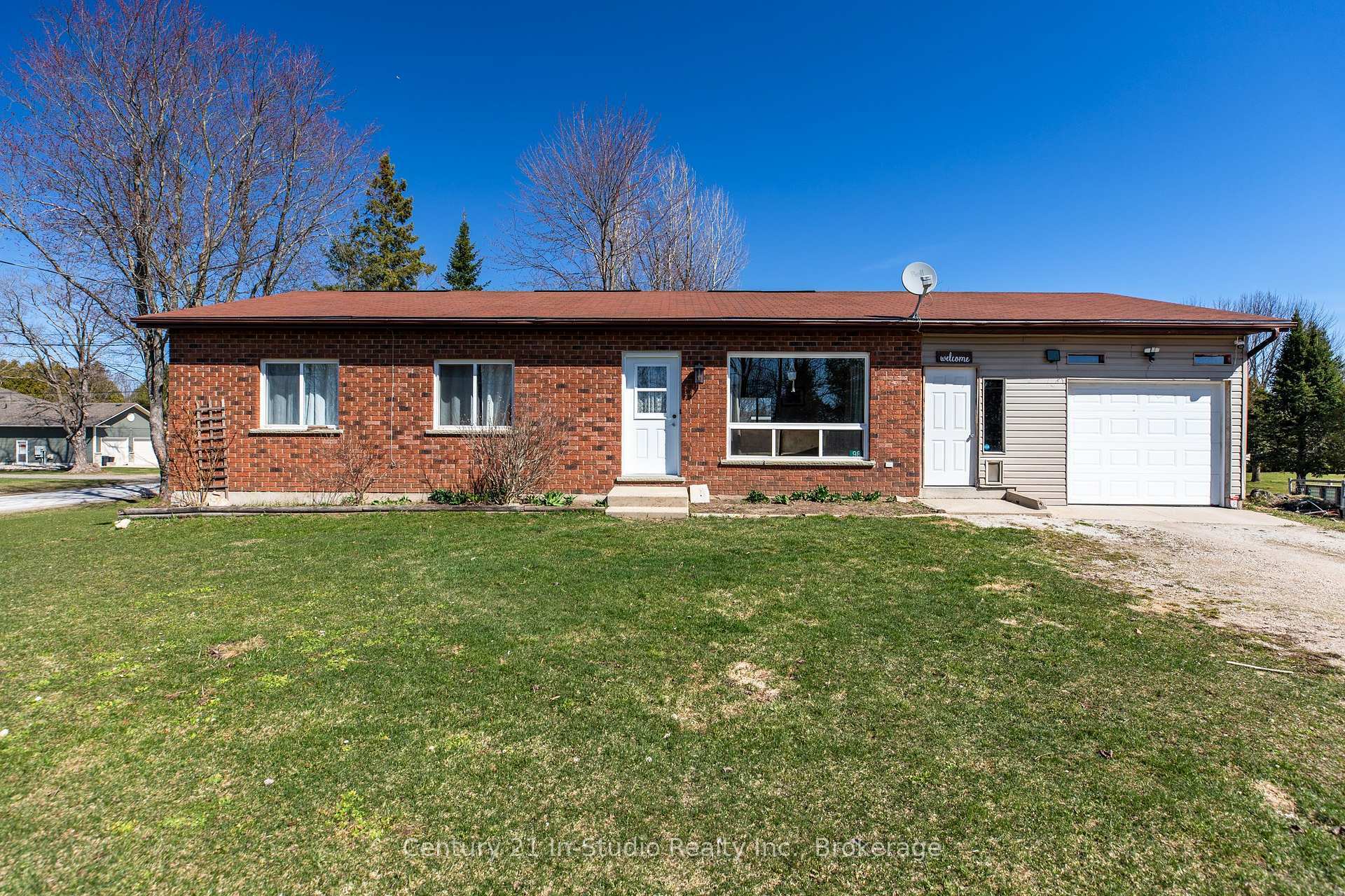 98 William Street  South Bruce Peninsula ON N0H 2T0 photo