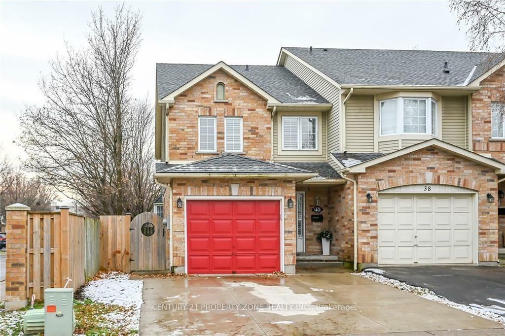 Photo de la propriété: 40 Frnaces Avenue ON L8E 5V6