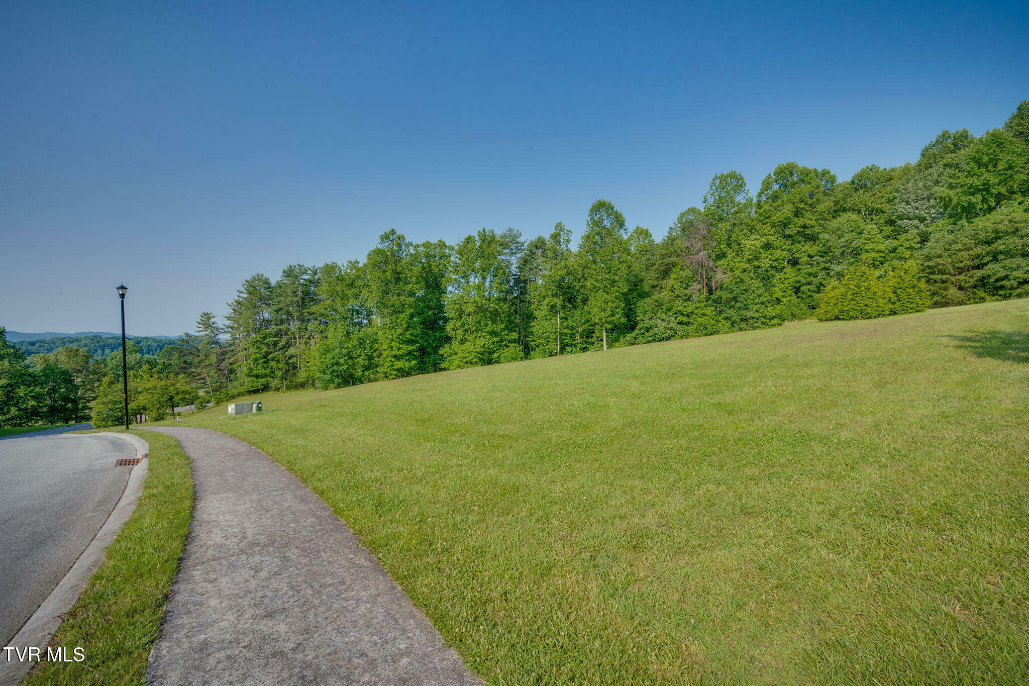 Property Photo: 309 Golf Ridge Drive TN 37664