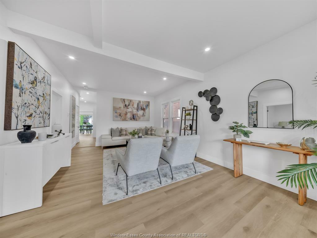 Property Photo: 1387 Lincoln Rd ON N8Y 2J2