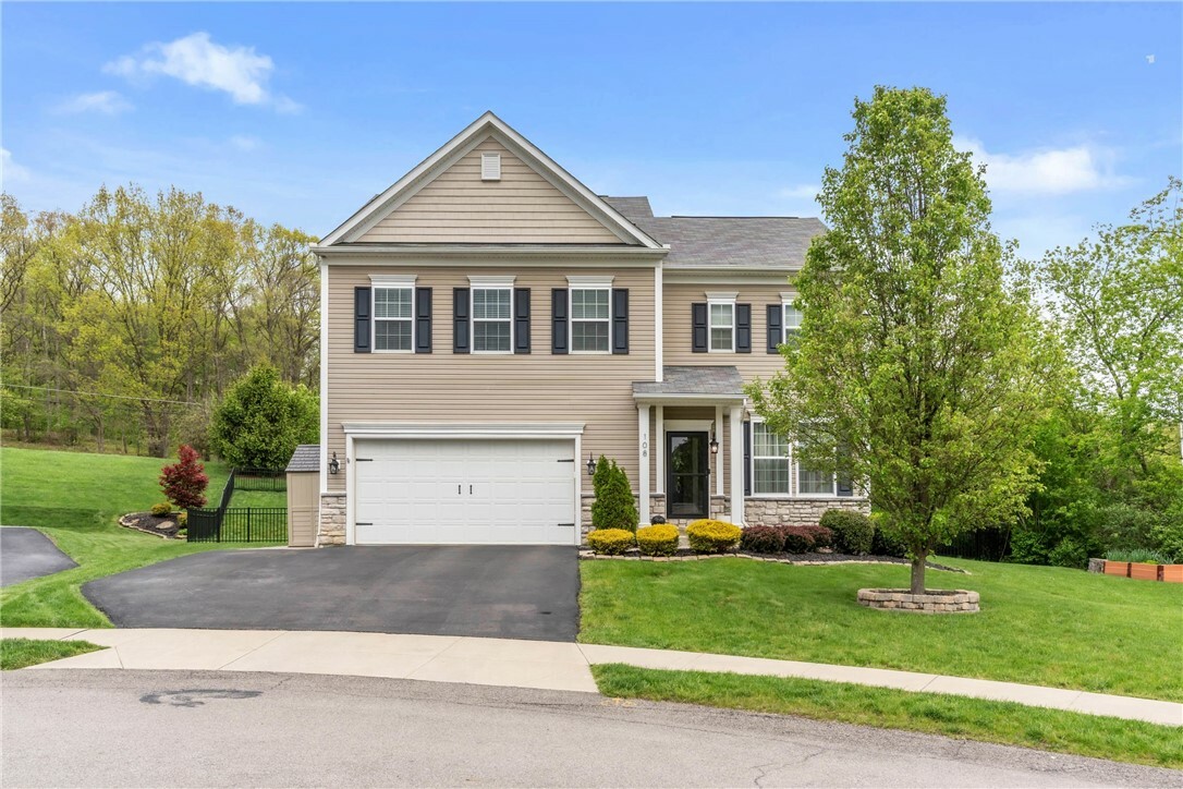 Property Photo: 108 General Ct PA 16063
