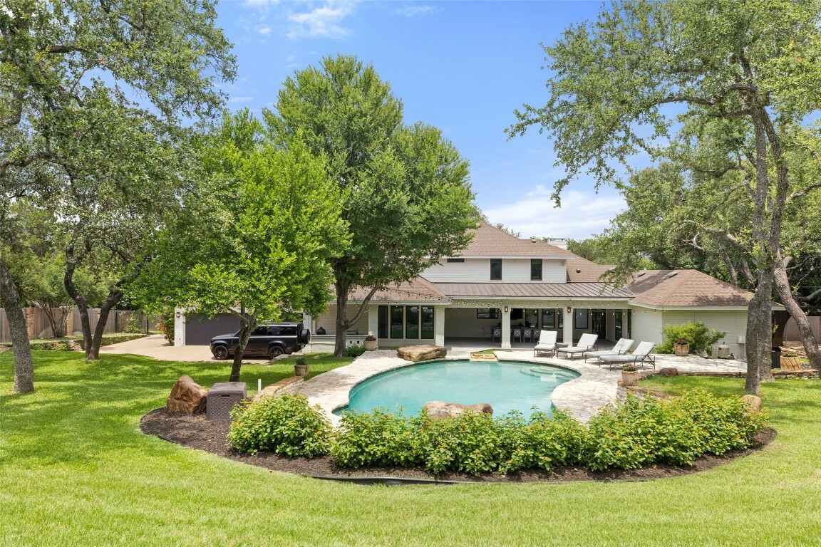 Property Photo: 507 Konstanty Circle TX 78746