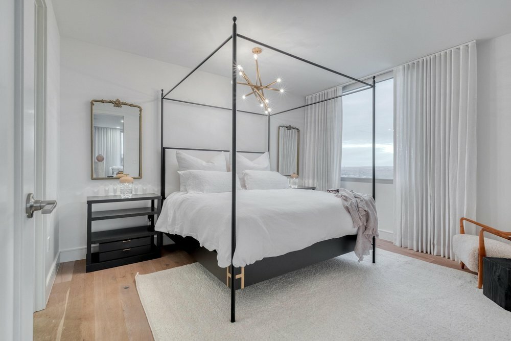 Property Photo: 222 West Ave 1614 TX 78701