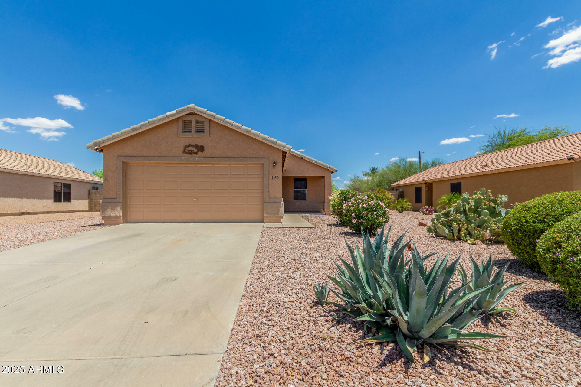 1180 W Rosal Avenue  Apache Junction AZ 85120 photo