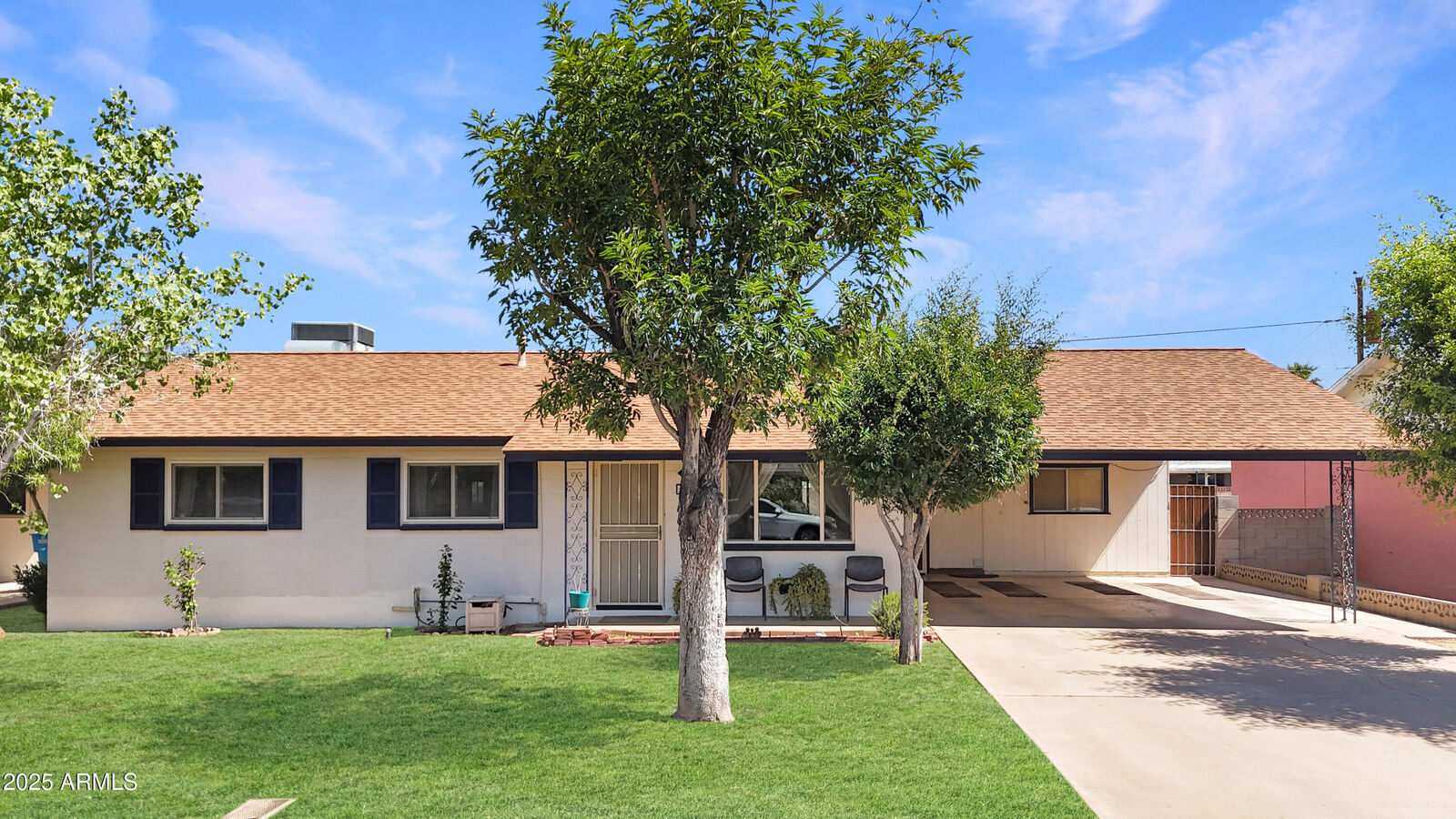 Property Photo:  4122 W Las Palmaritas Drive  AZ 85051 