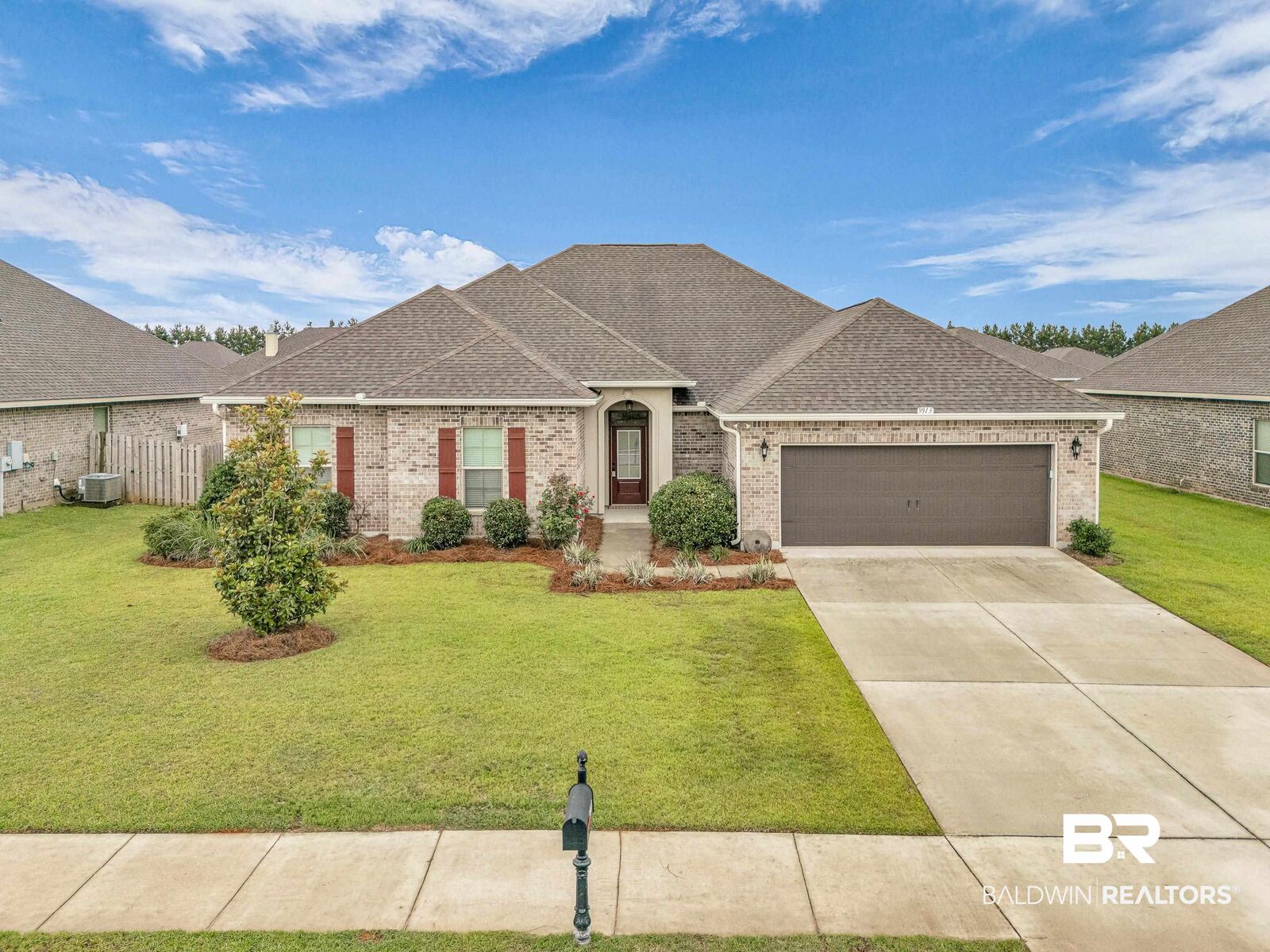 Property Photo: 9913 Dunleith Loop AL 36526