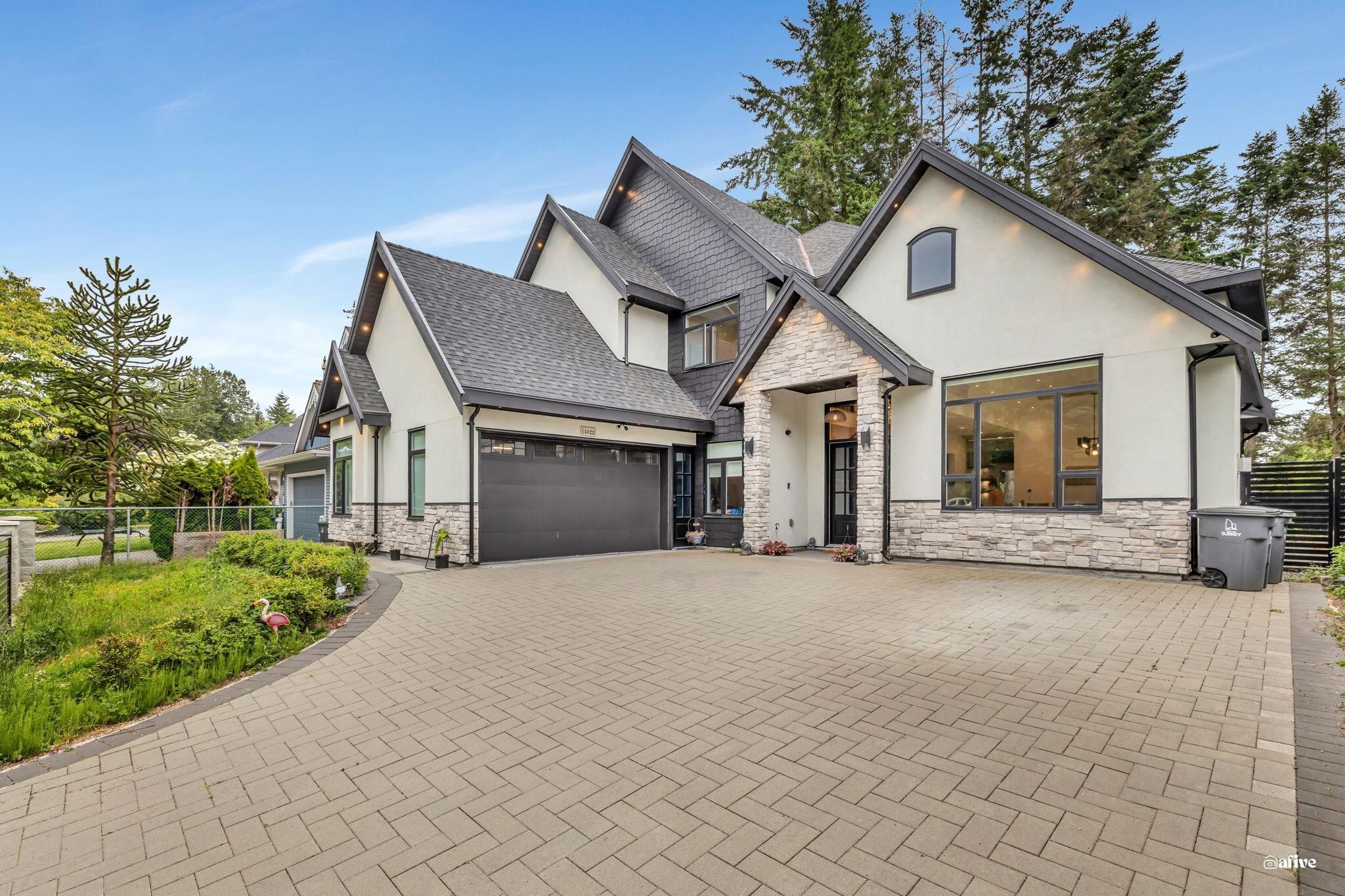 Property Photo: 14022 20A Avenue BC V4A 9S3