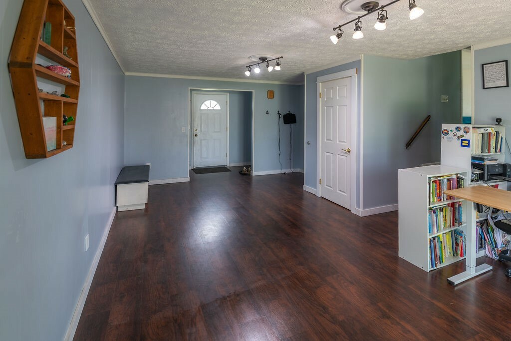 Property Photo:  30 Bambi Lane  NY 14624 