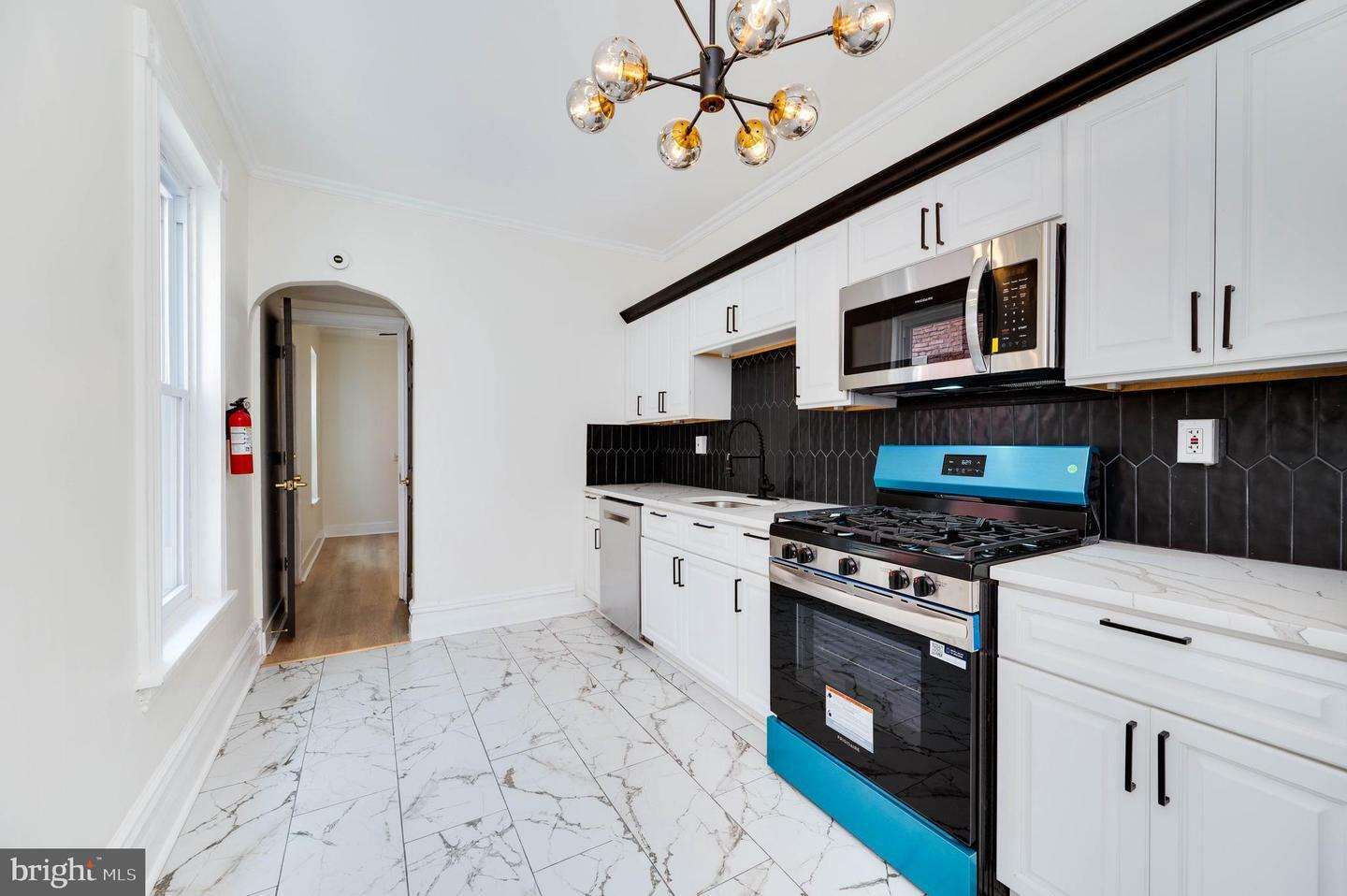 Property Photo: 239 S 12th Street PA 19602