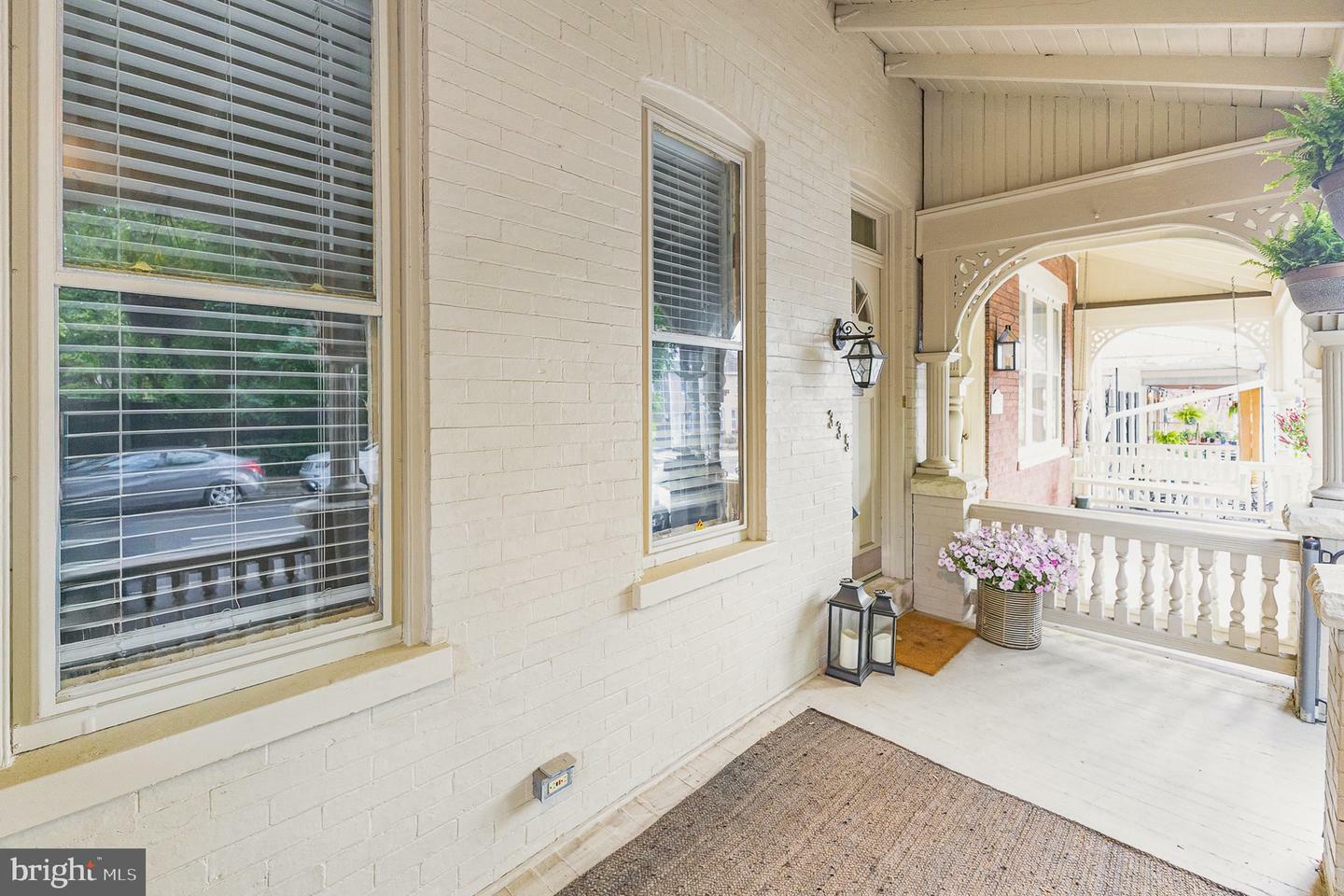 Property Photo:  335 W Walnut Street  PA 17603 