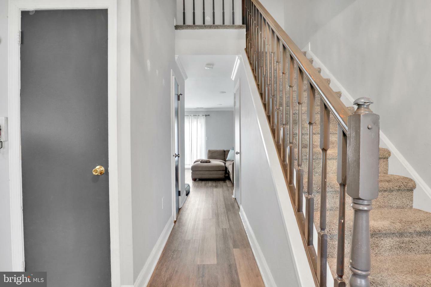 Property Photo:  27 Beacon Court  NJ 08691 