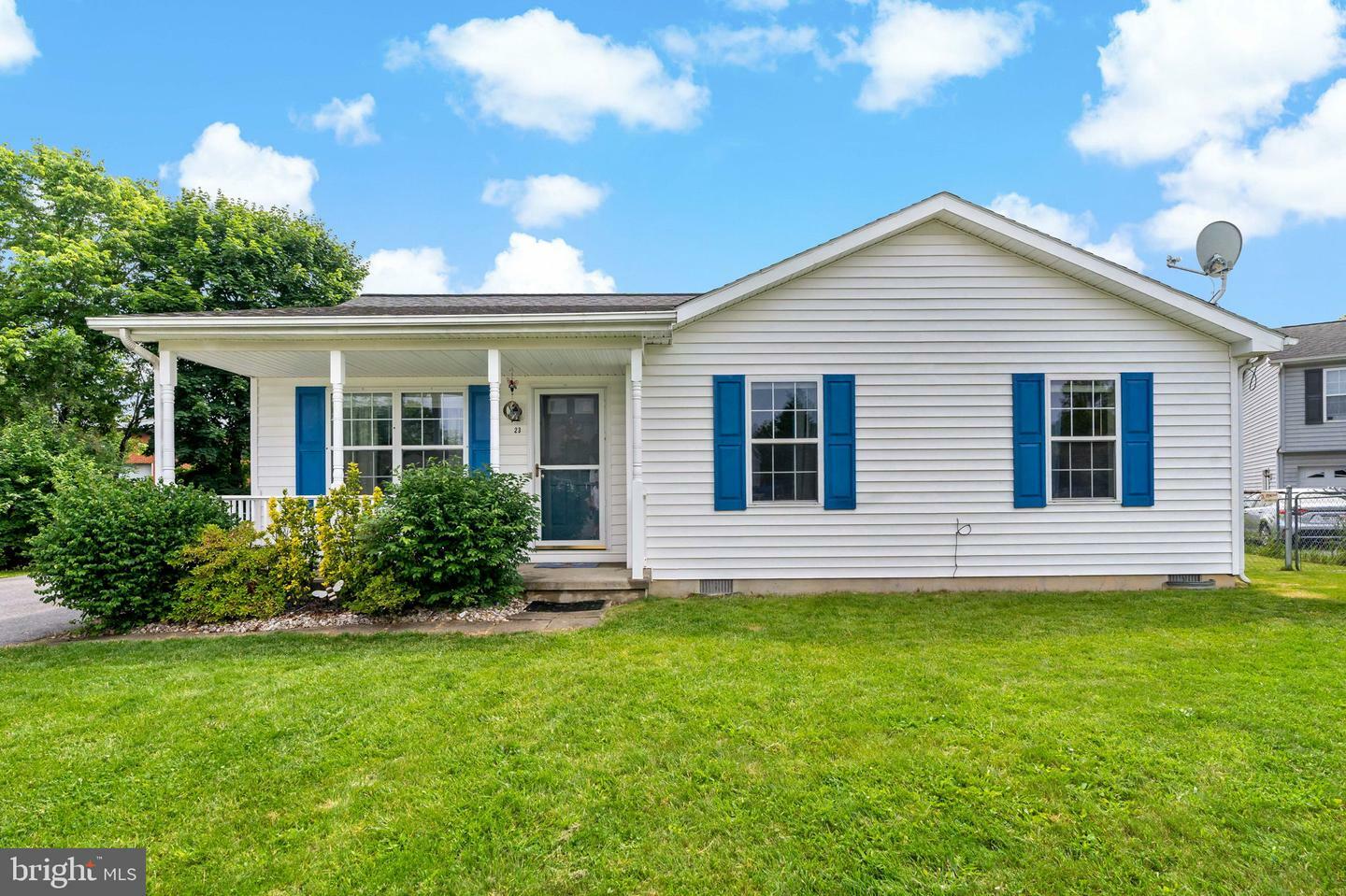 Property Photo: 23 Cook Court WV 25405