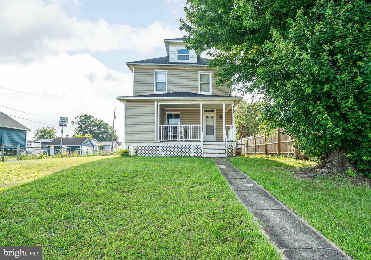Property Photo: 5900 Hamilton MD 21237