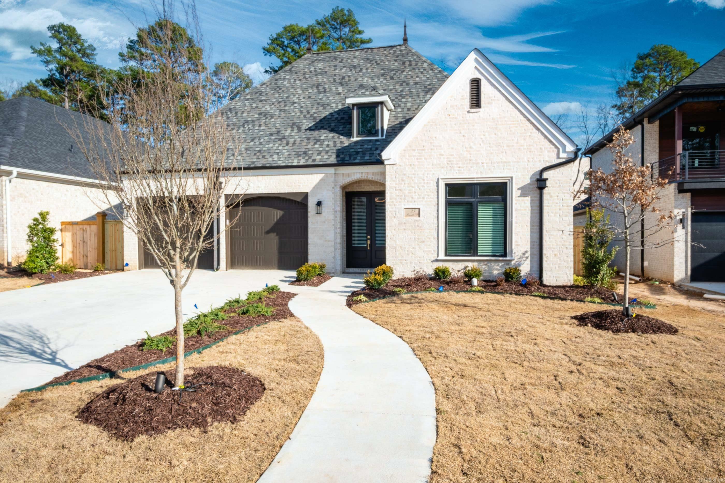Property Photo: 23 Mereville Place AR 72223