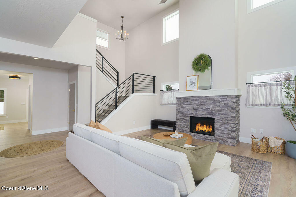 Property Photo: 933 W Cordgrass Avenue ID 83854