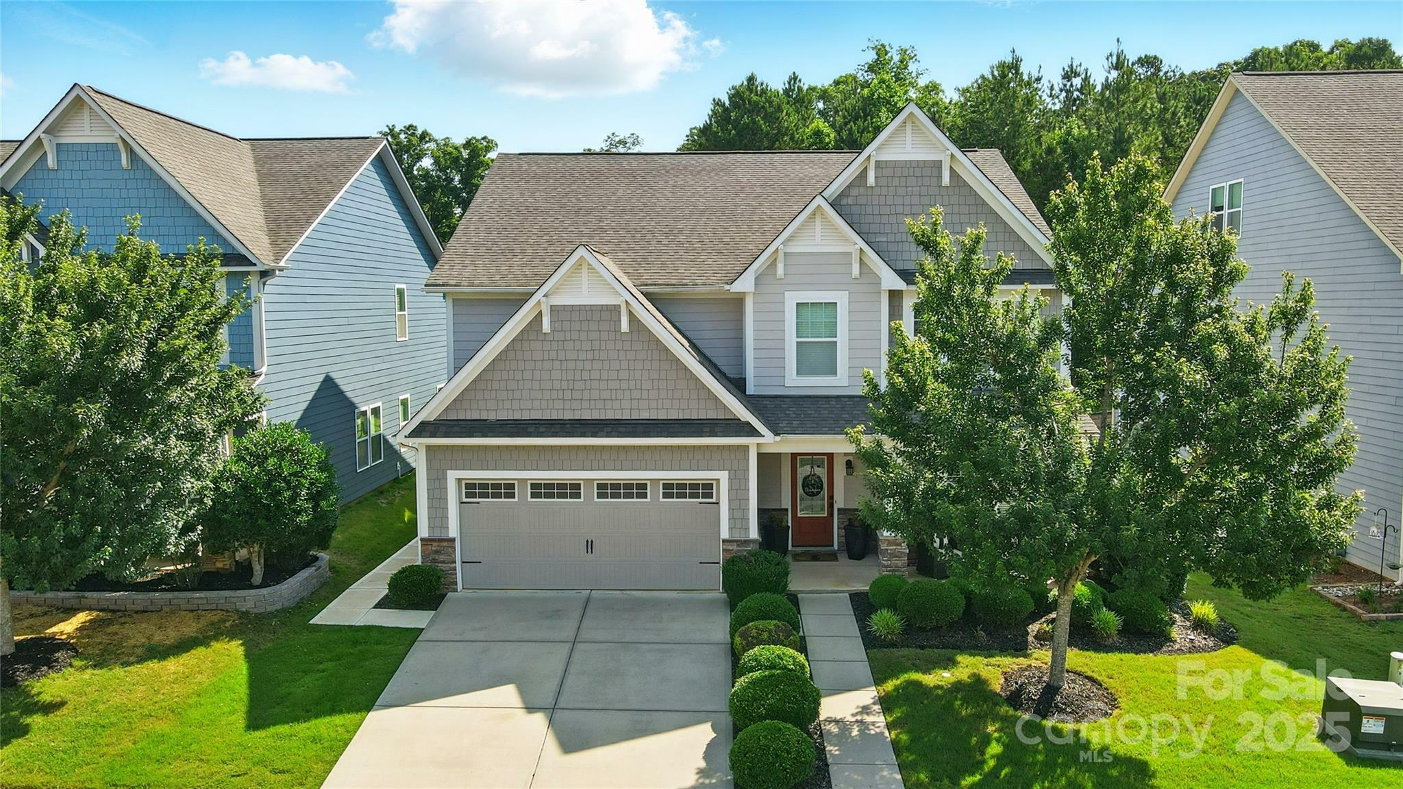 Property Photo: 2246 Bluebell Way SC 29708