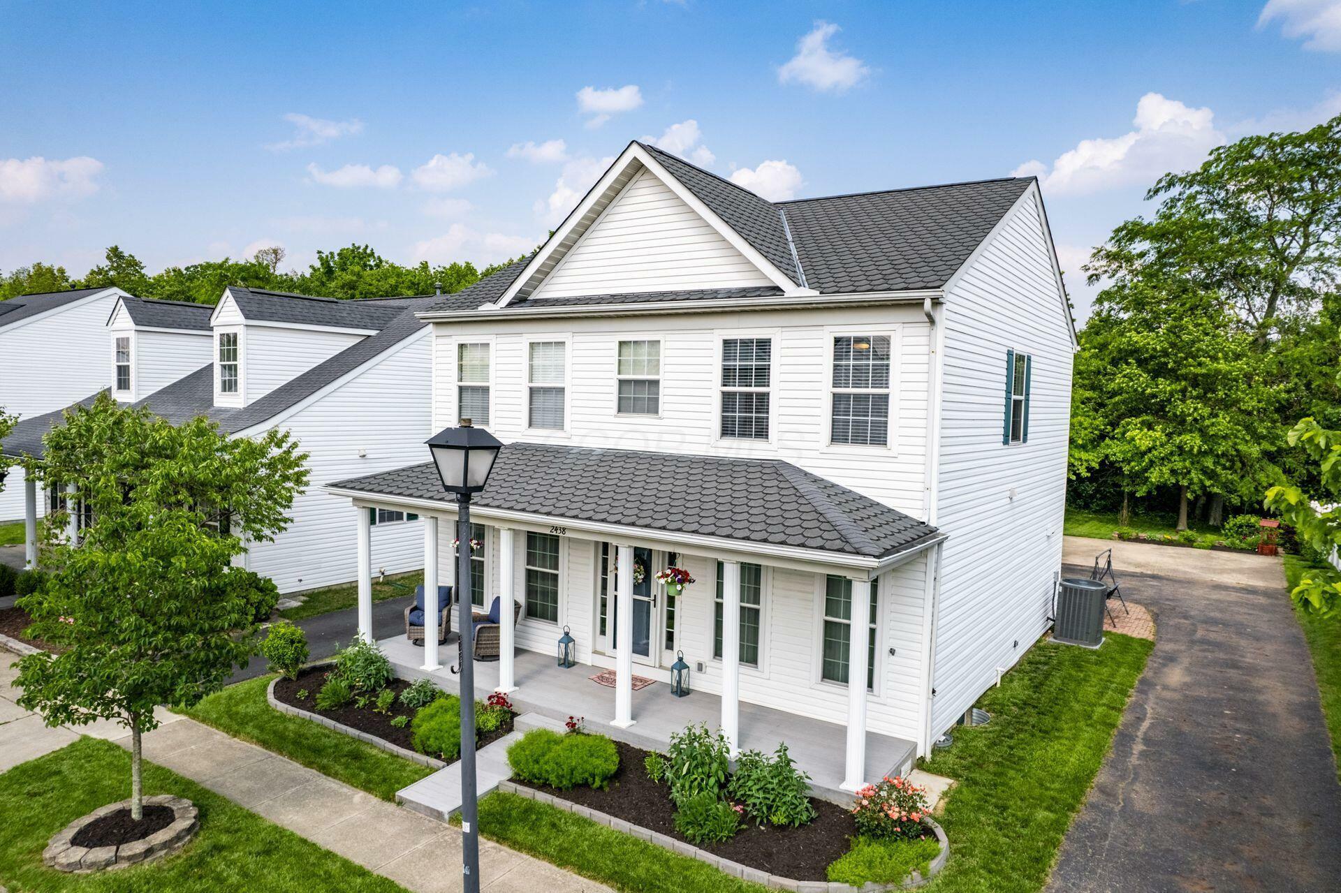 Property Photo: 2438 Lyncross Street OH 43123