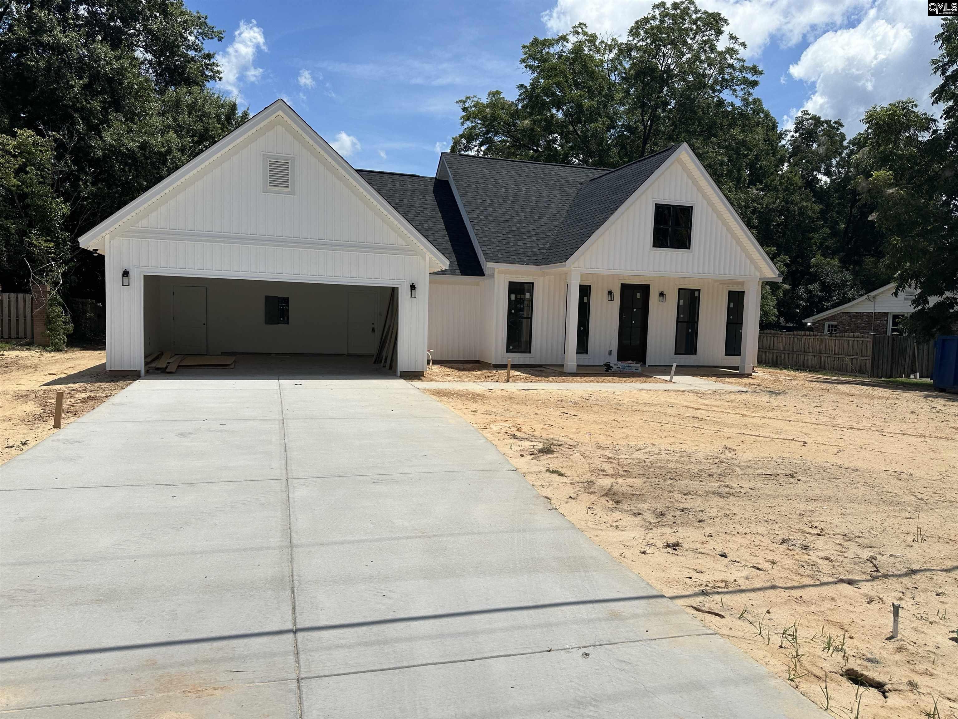 Property Photo: 802 Veterans SC 29209