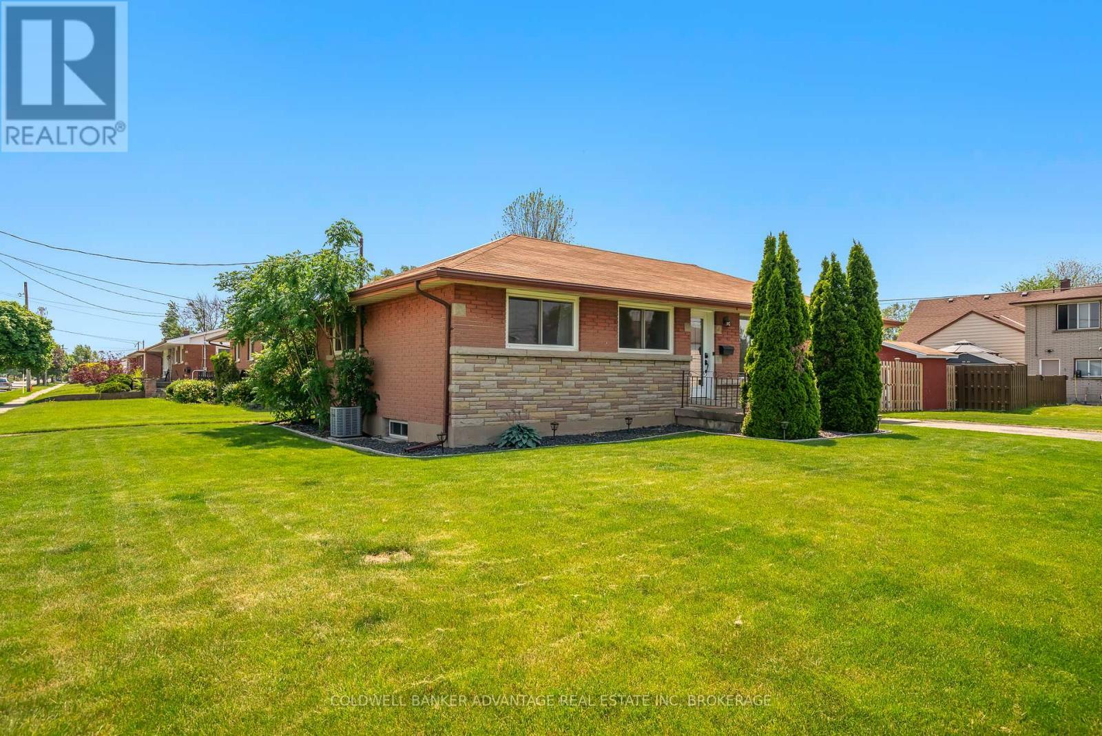 Property Photo: 500 Harrison Avenue ON L3B 1C7