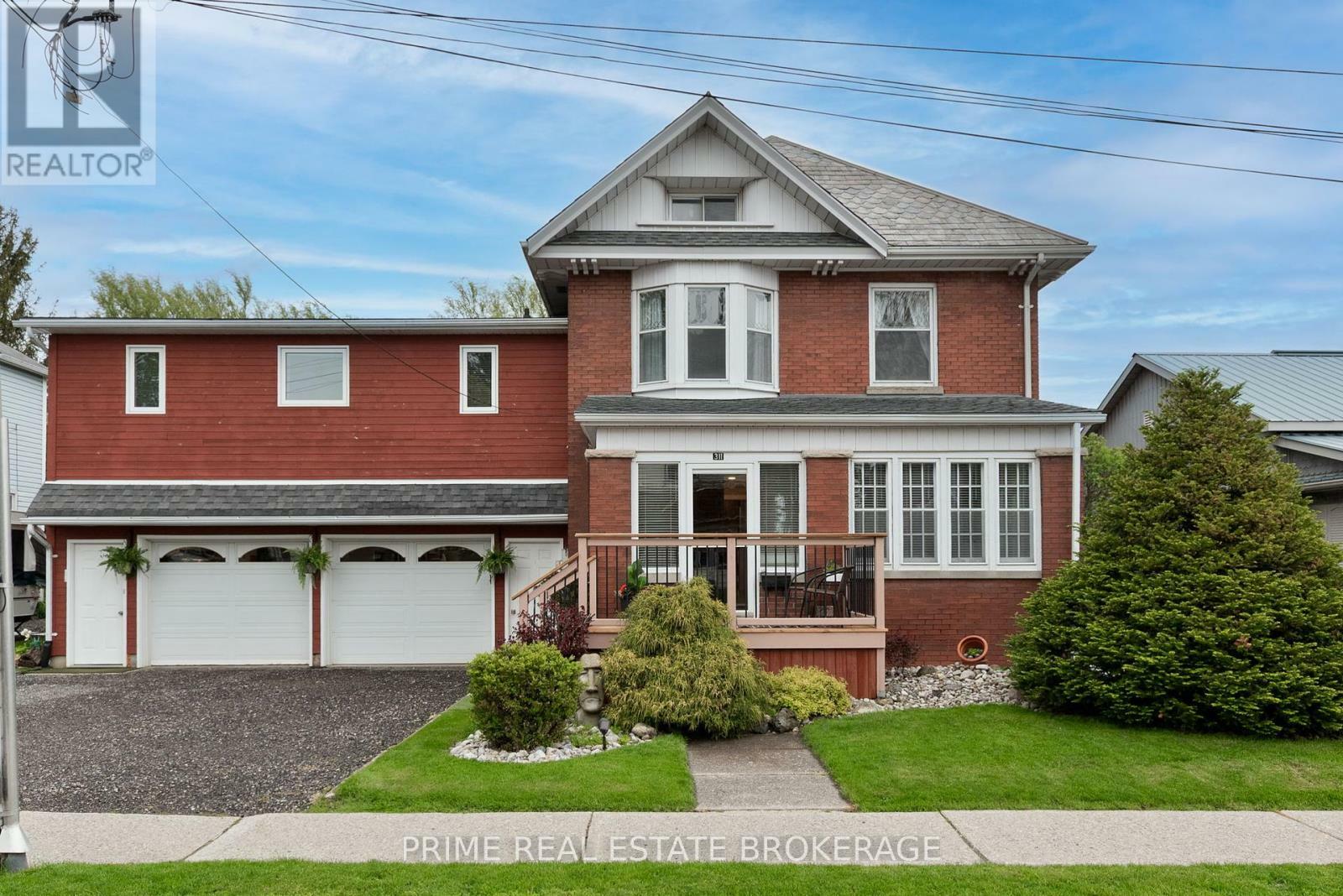 Property Photo: 311 Smith Street ON N5L 1C7