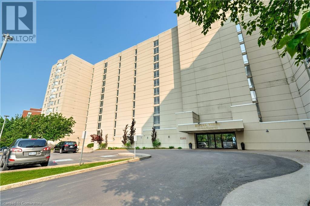 Property Photo:  5280 Lakeshore Road 205  ON L7L 5R1 