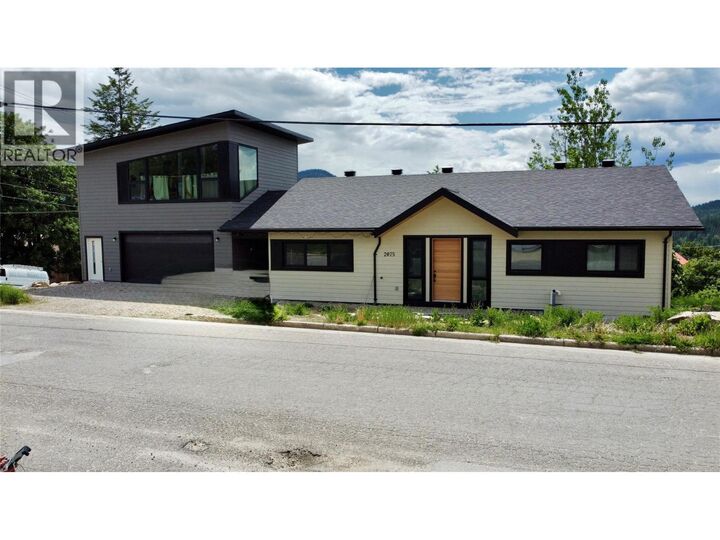 Property Photo:  2075 St Paul Street  BC V0G 1Y0 