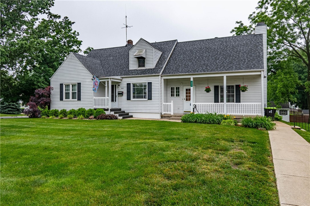 Property Photo: 503 N 34th Street IL 62521