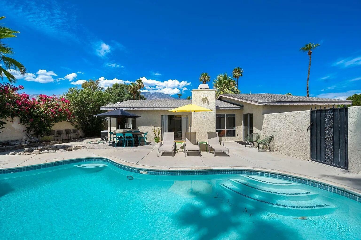 Property Photo: 864 S Mountain View Drive CA 92264