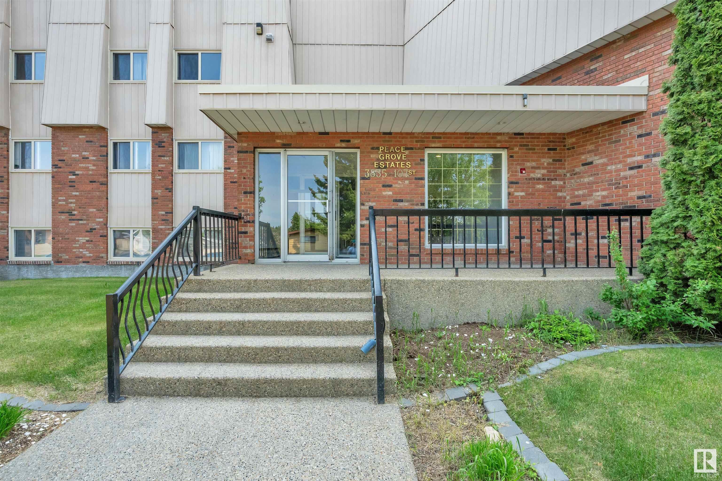 Property Photo: 3835 107 Street NW 301 AB T6J 2N7