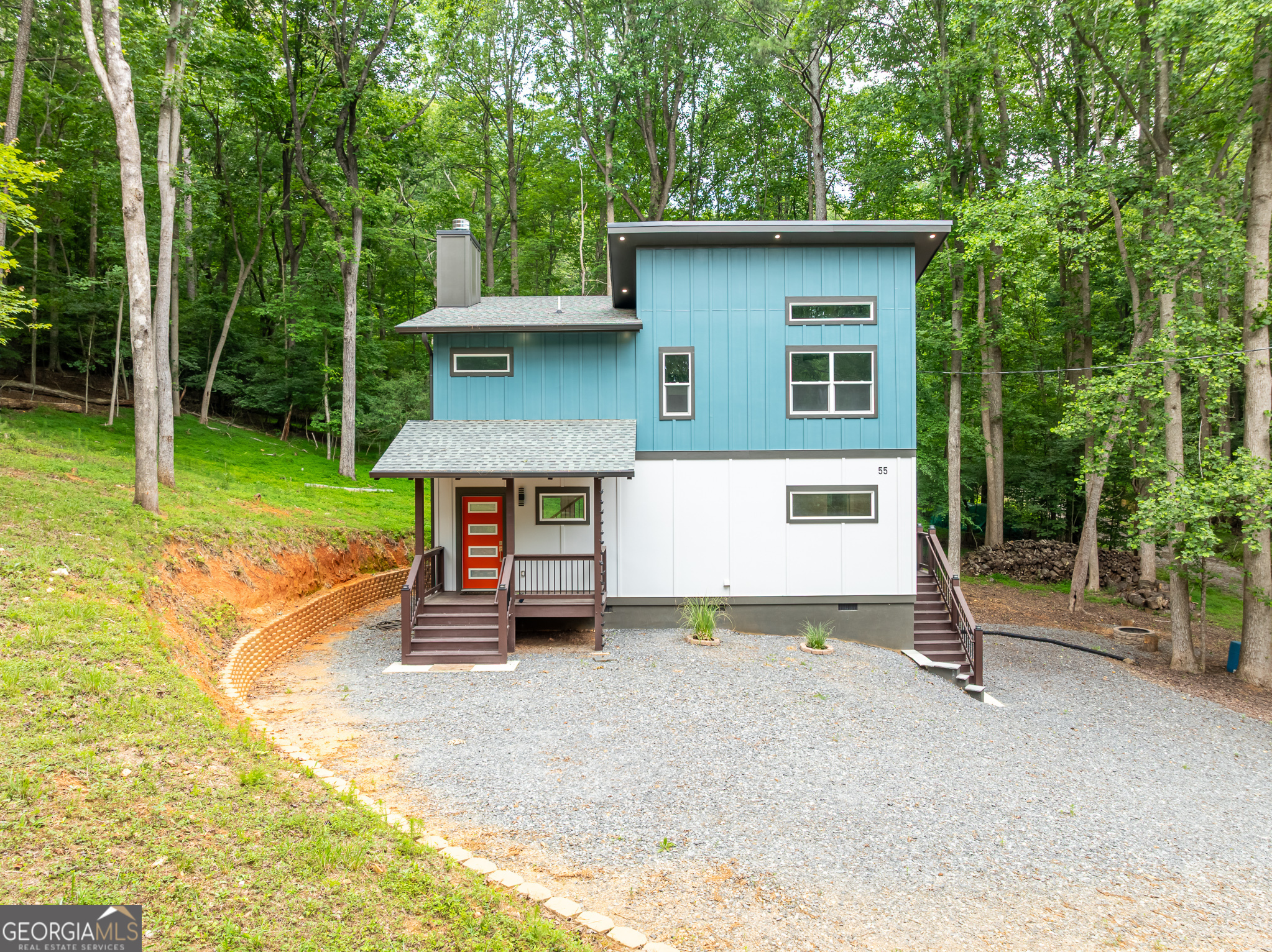 Property Photo: 55 Elmwood Circle GA 30540
