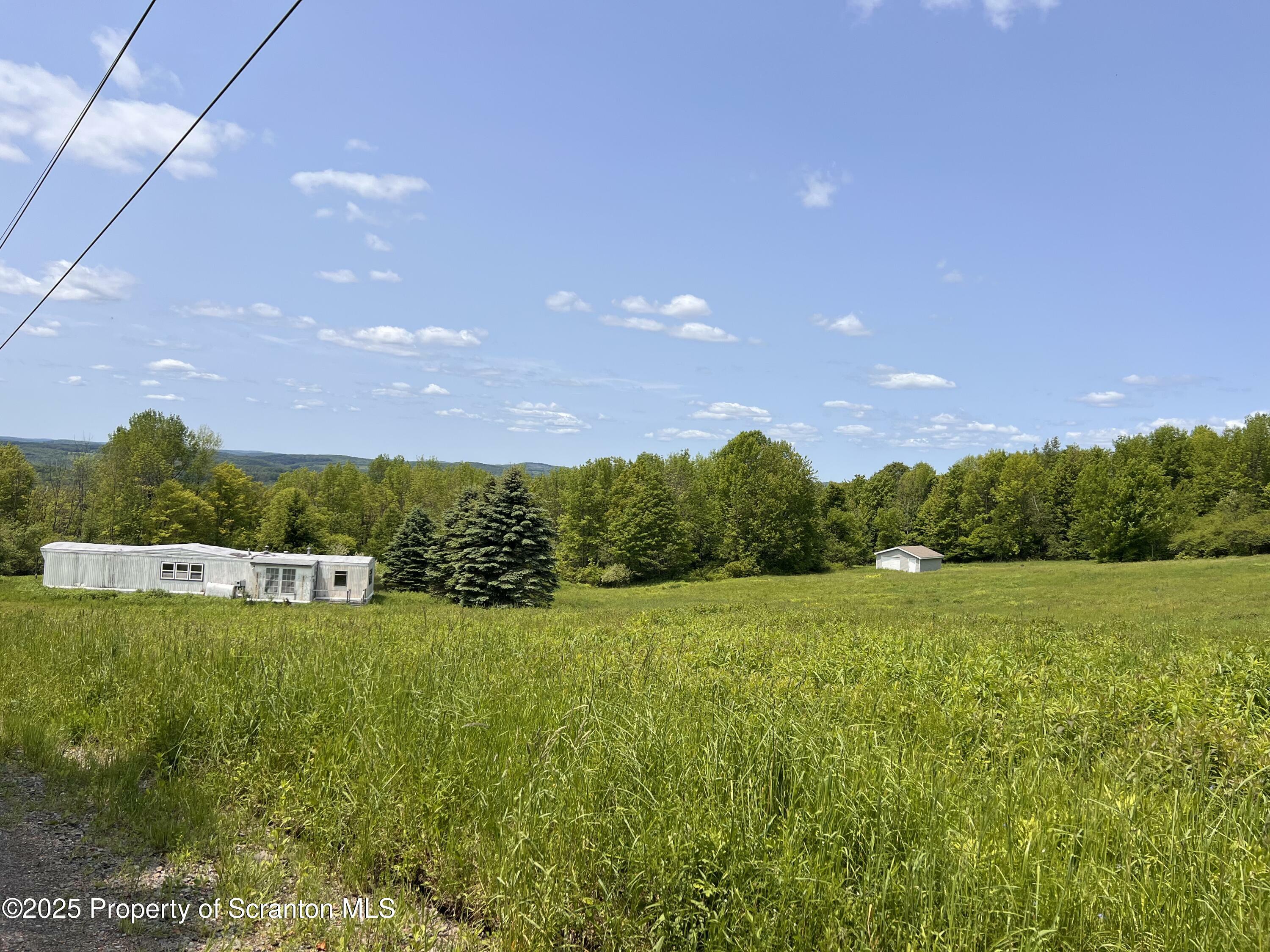 Property Photo: 809 Thorn Hill Road PA 18465